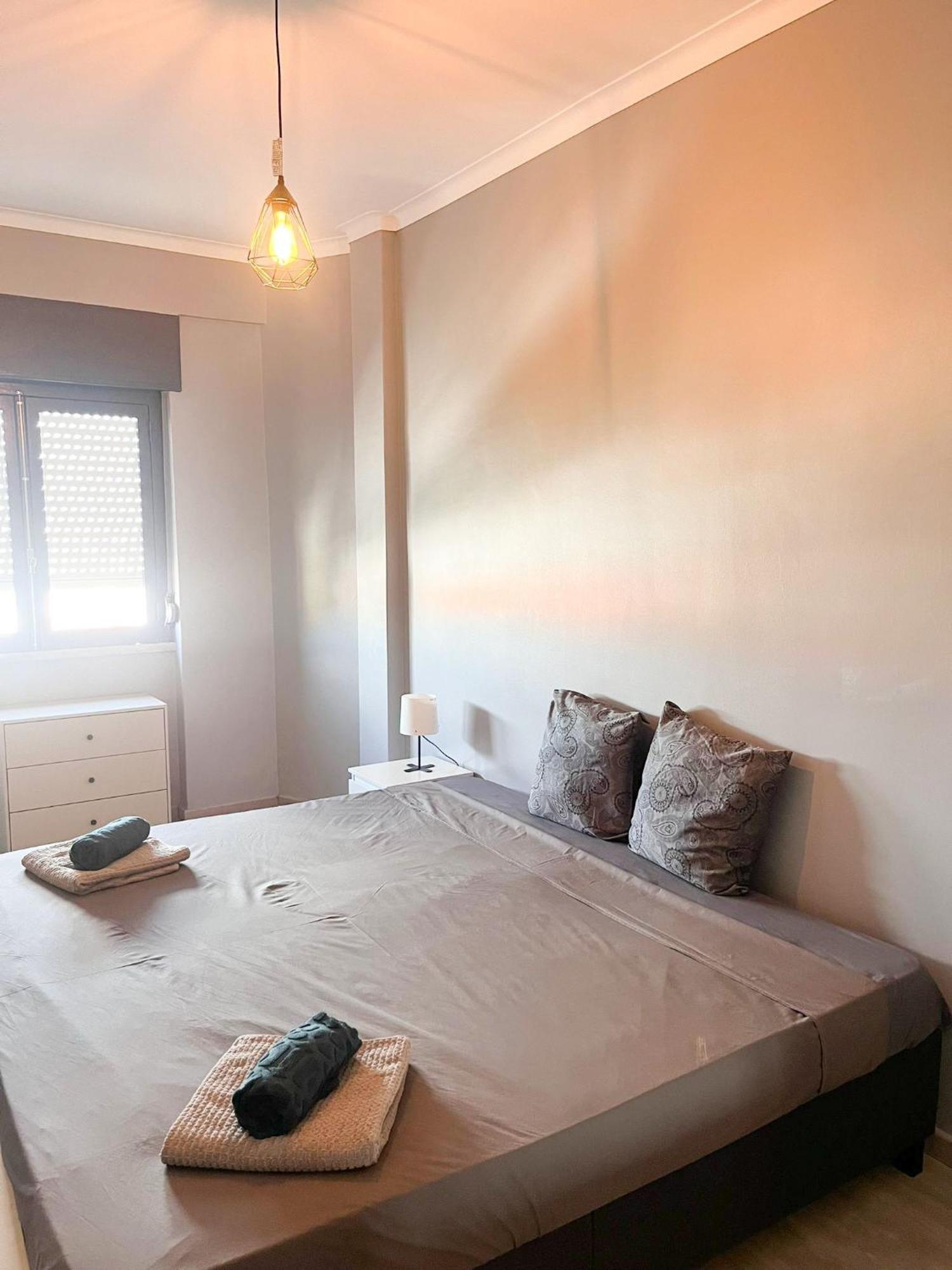 Luna Apartment Corroios Dış mekan fotoğraf